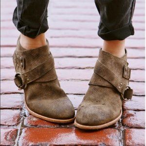 Free People Brown Tortuga Suede Ankle Booties Sz 6